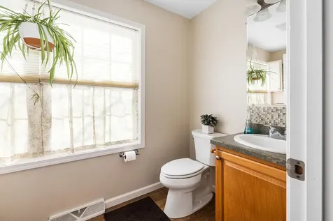 1168 New Hampton Road Sanbornton NH 03269