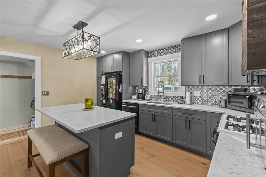 281 Red Oak Drive Colchester VT 05446