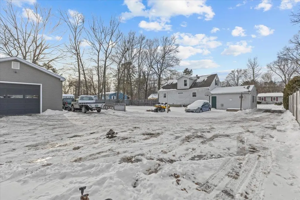 281 Red Oak Drive Colchester VT 05446