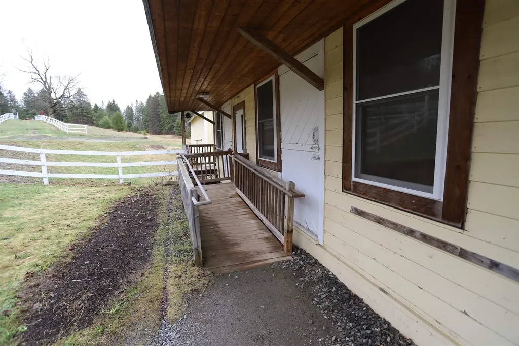 77 Maple Lane Glover VT 05875
