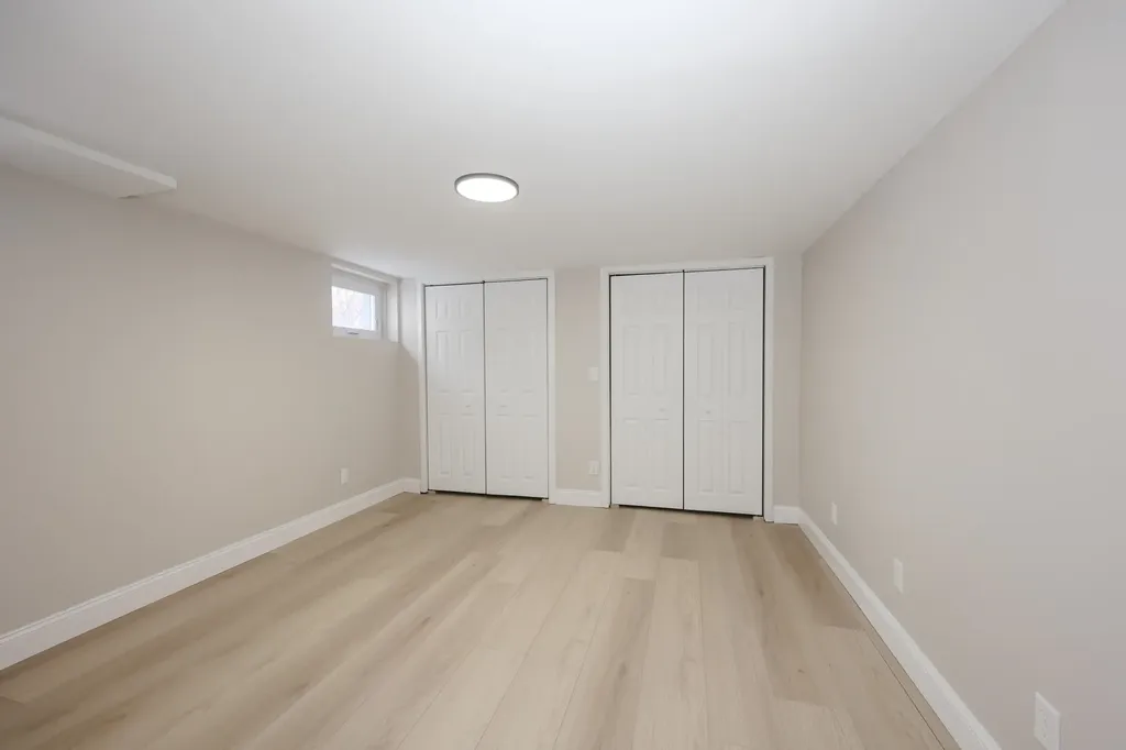 6 Mountain View Street Nashua NH 03060