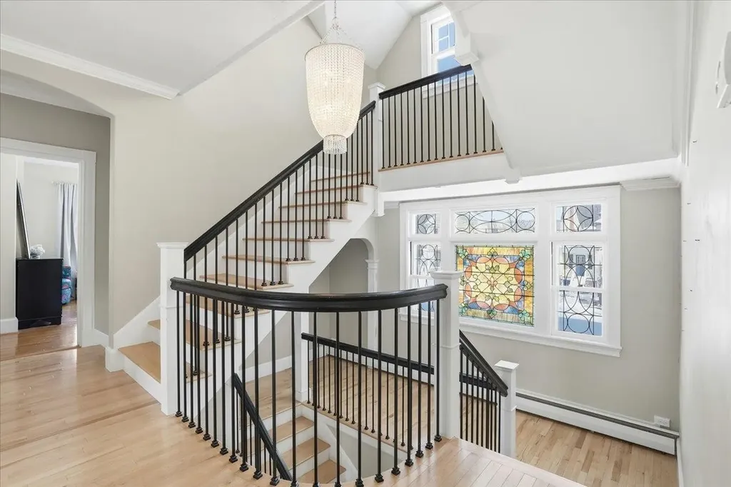 2159 Elm Street Manchester NH 03104