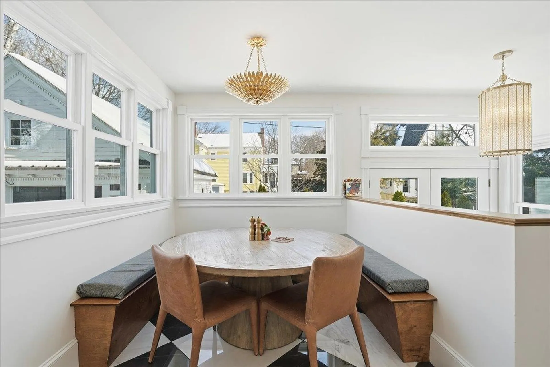 2159 Elm Street Manchester NH 03104