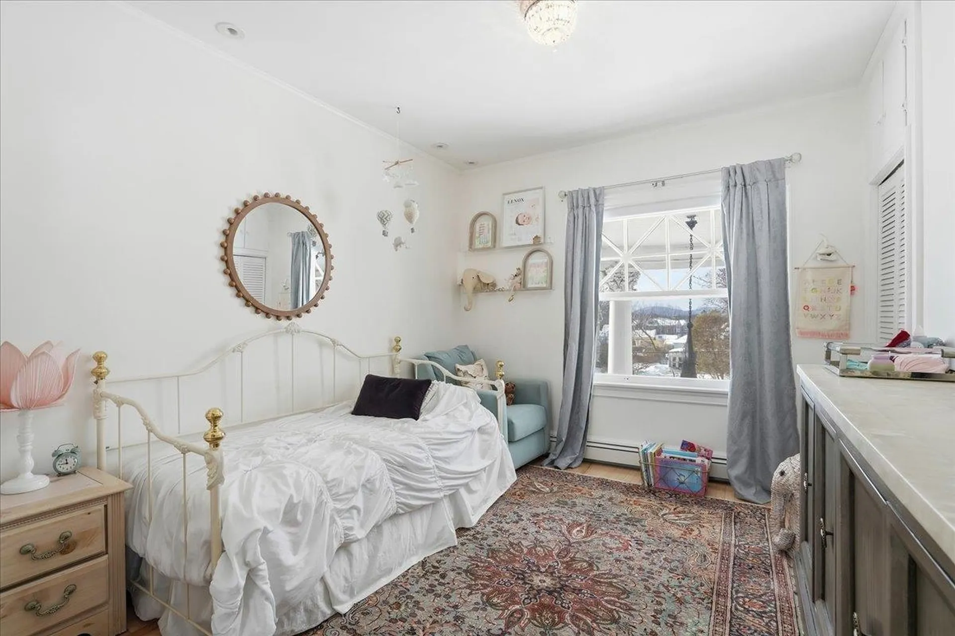 2159 Elm Street Manchester NH 03104