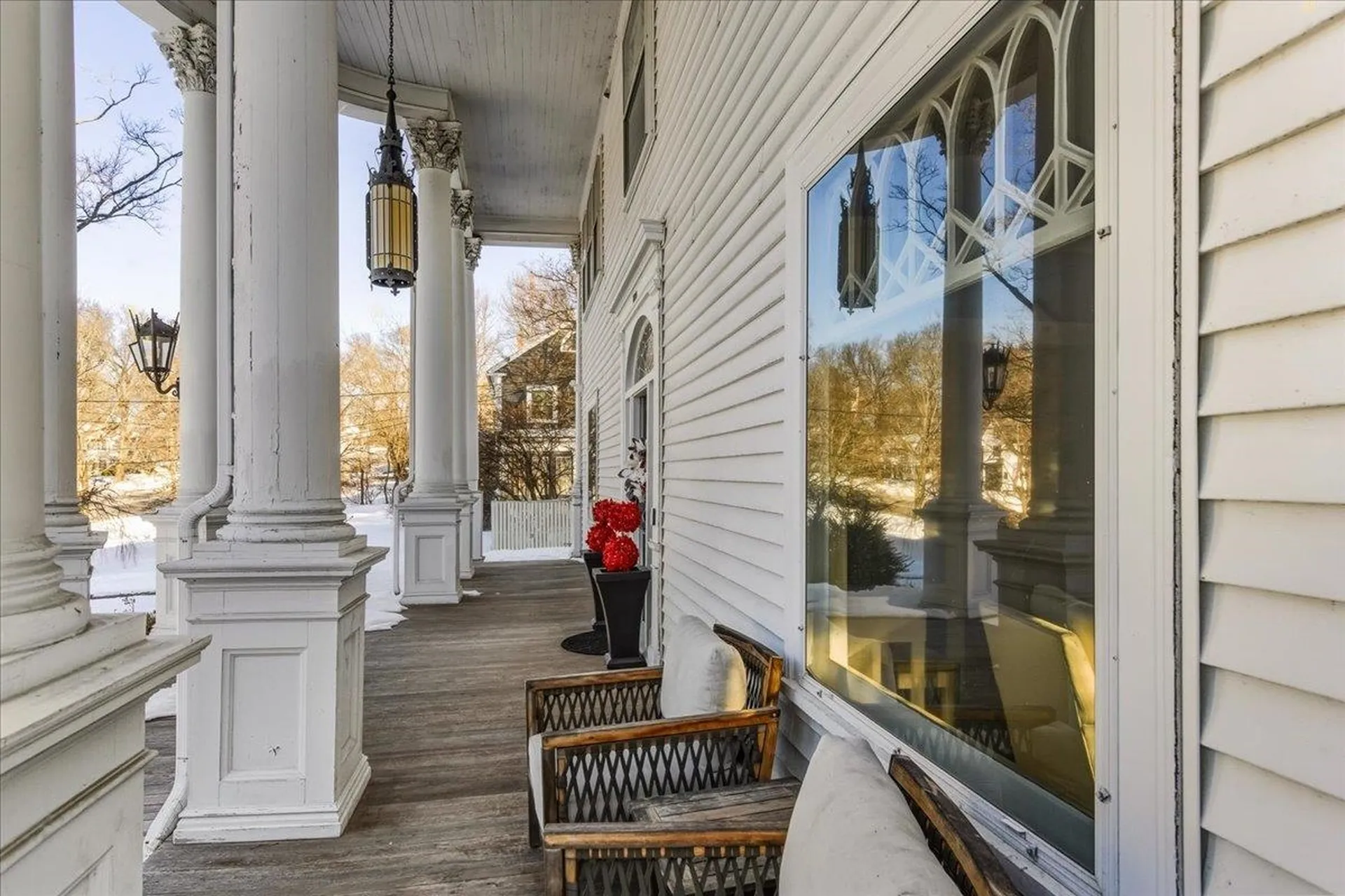 2159 Elm Street Manchester NH 03104