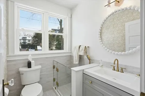 2159 Elm Street Manchester NH 03104