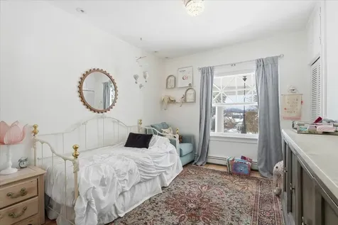 2159 Elm Street Manchester NH 03104