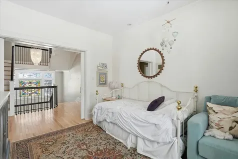 2159 Elm Street Manchester NH 03104