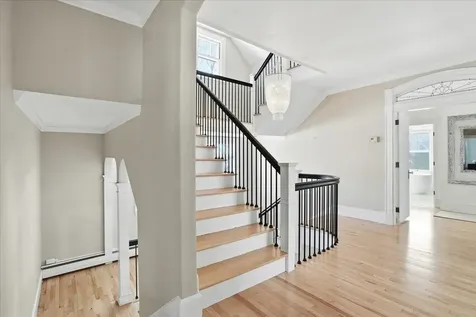 2159 Elm Street Manchester NH 03104