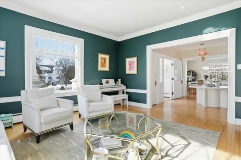 2159 Elm Street Manchester NH 03104