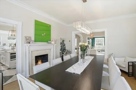 2159 Elm Street Manchester NH 03104