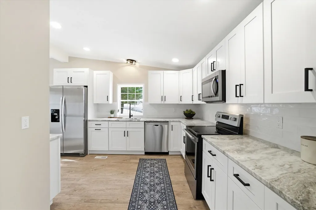 117 Logan Drive Laconia NH 03246