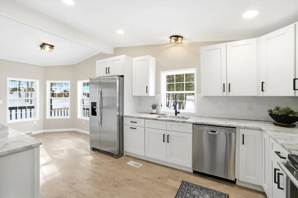 117 Logan Drive Laconia NH 03246