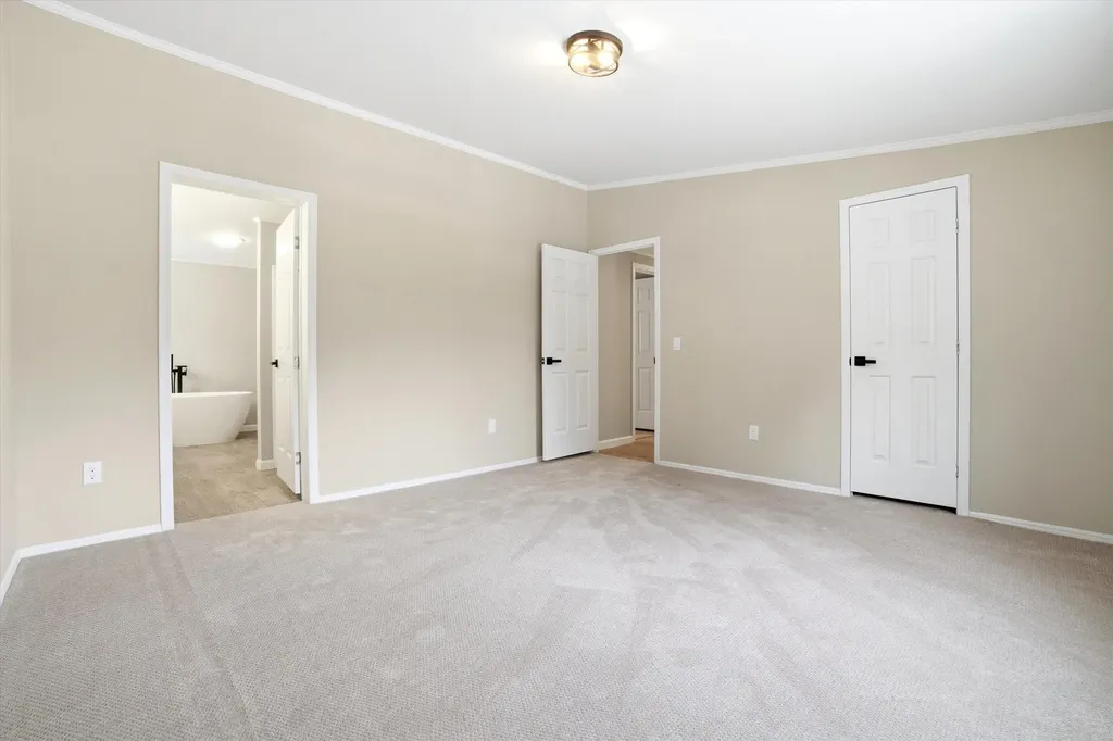 117 Logan Drive Laconia NH 03246