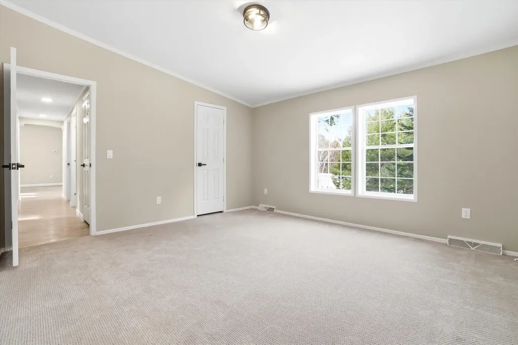 117 Logan Drive Laconia NH 03246