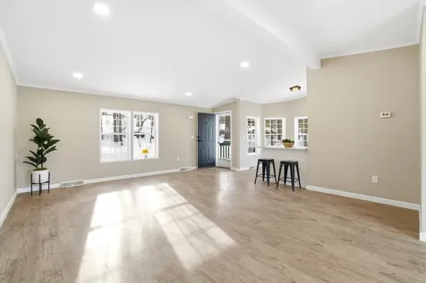 117 Logan Drive Laconia NH 03246