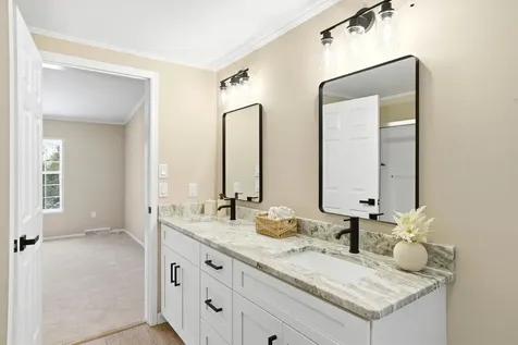 117 Logan Drive Laconia NH 03246