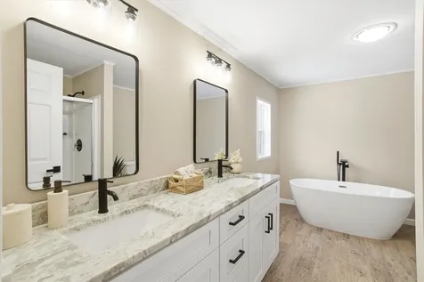 117 Logan Drive Laconia NH 03246