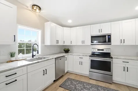 117 Logan Drive Laconia NH 03246