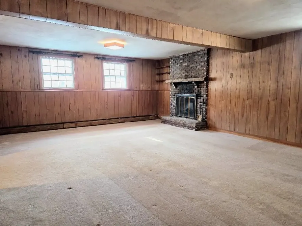 13 Birchdale Road Bow NH 03304