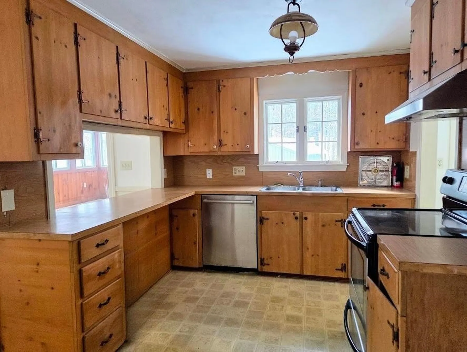 13 Birchdale Road Bow NH 03304