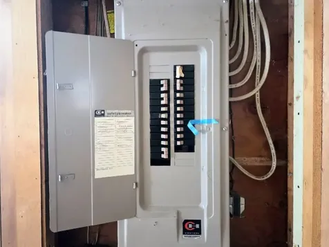 13 Birchdale Road Bow NH 03304