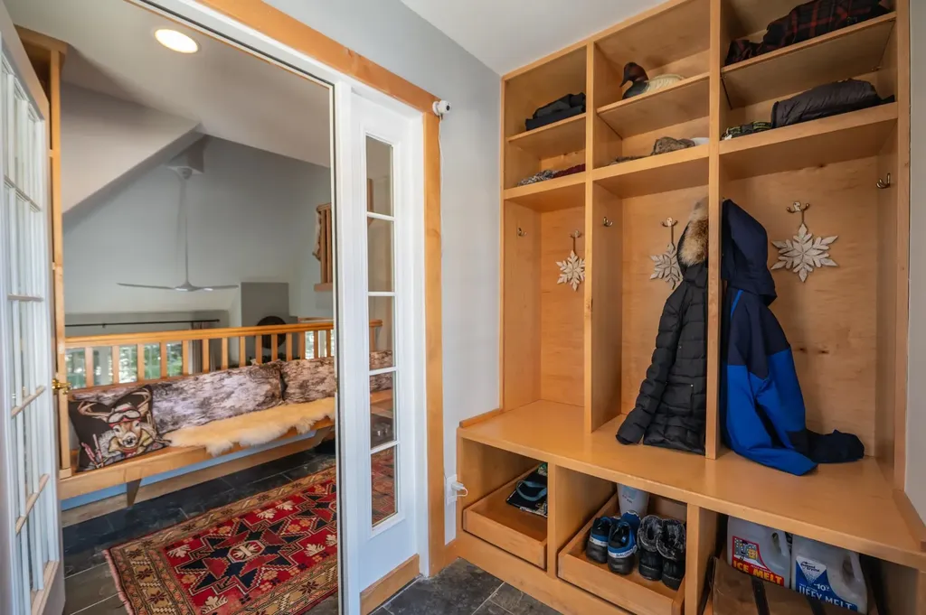 72A Kingswood Road Dover VT 05356