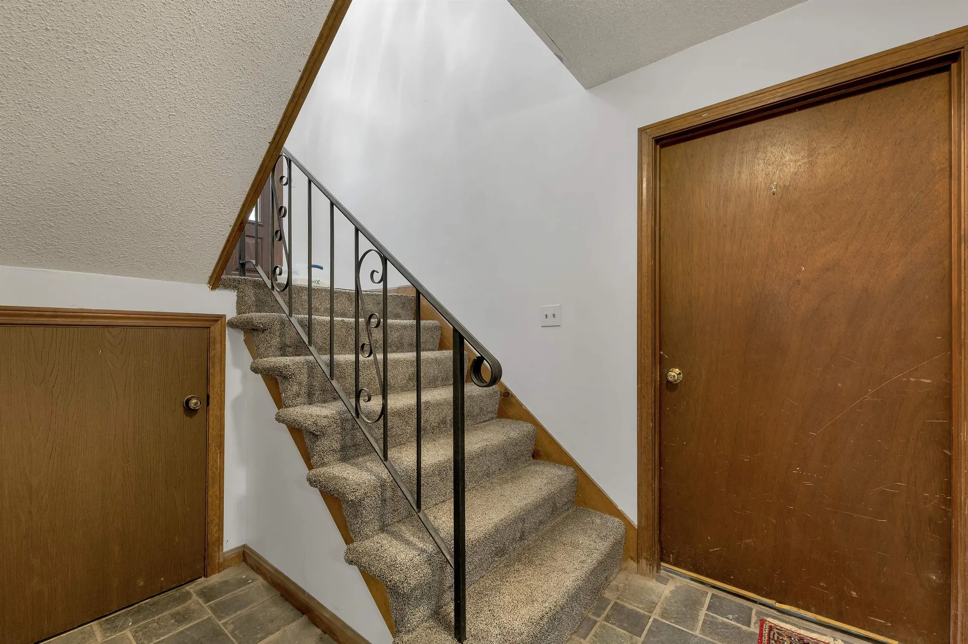 1102 Mammoth Road Pelham NH 03076