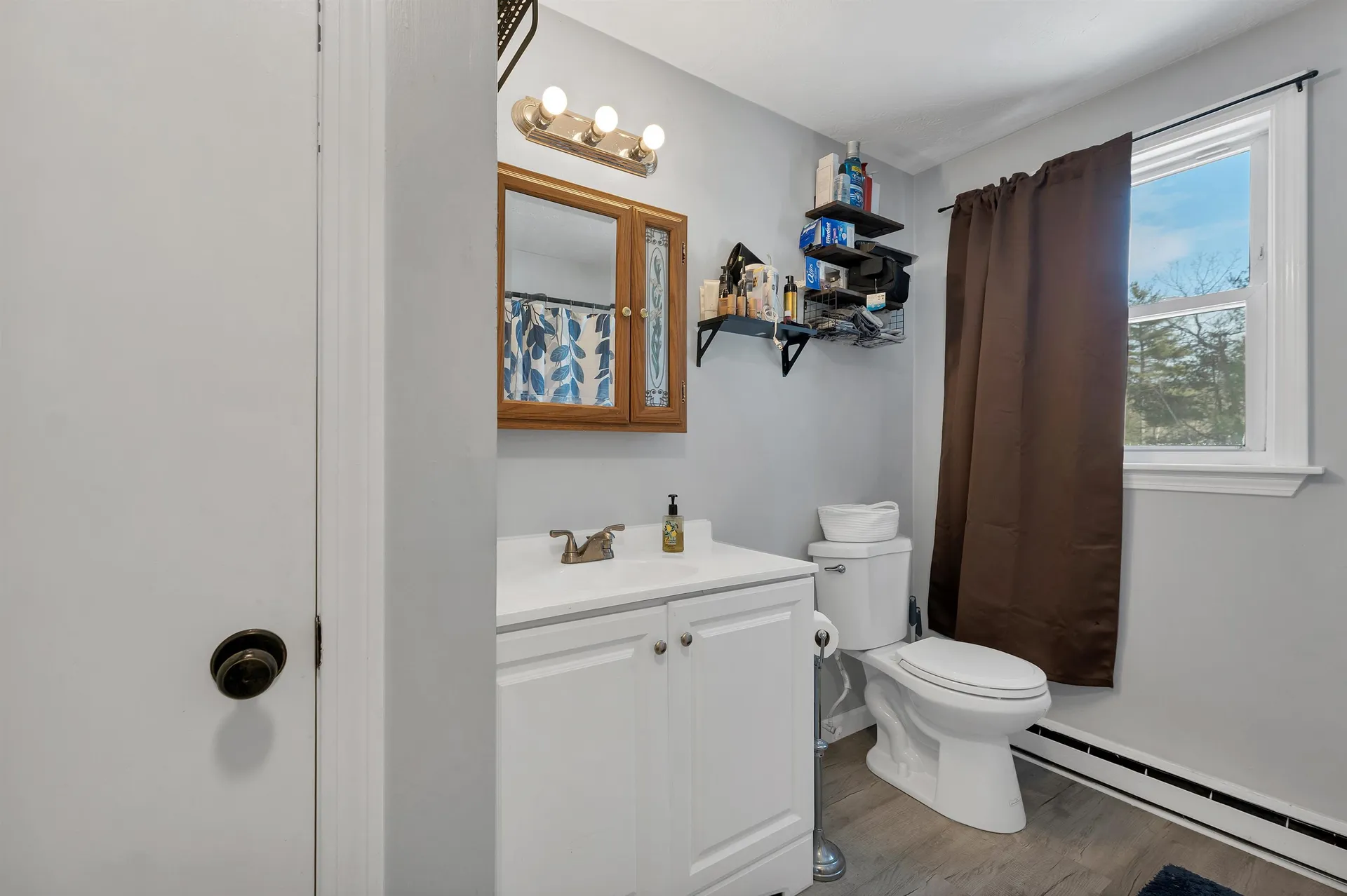 1102 Mammoth Road Pelham NH 03076