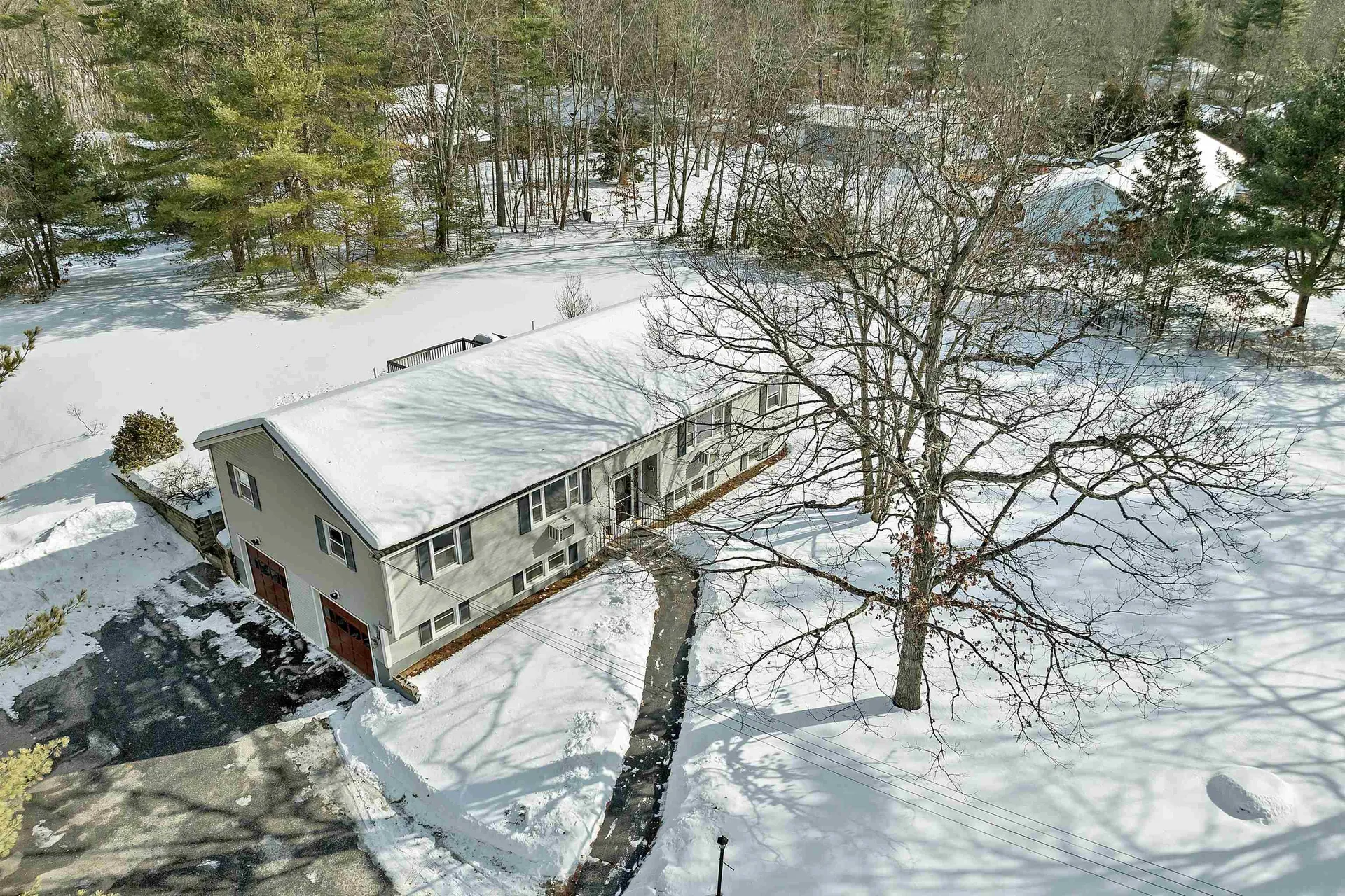 1102 Mammoth Road Pelham NH 03076