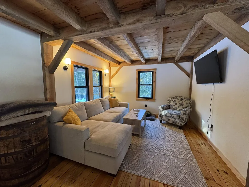 175 Dix Street Bristol NH 03222