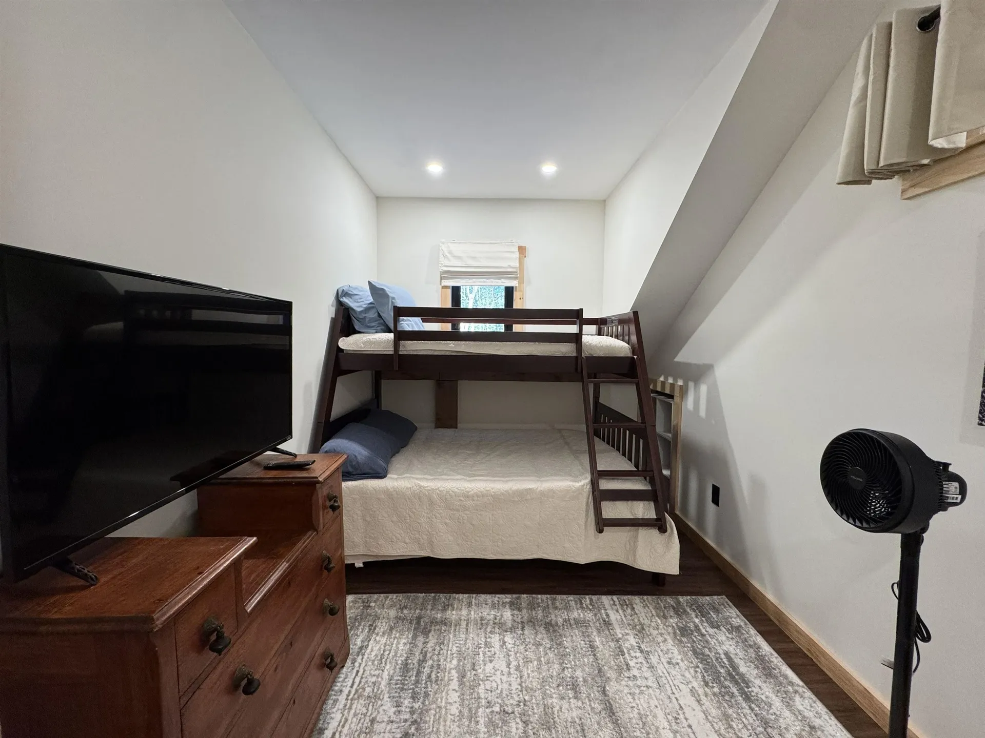 175 Dix Street Bristol NH 03222