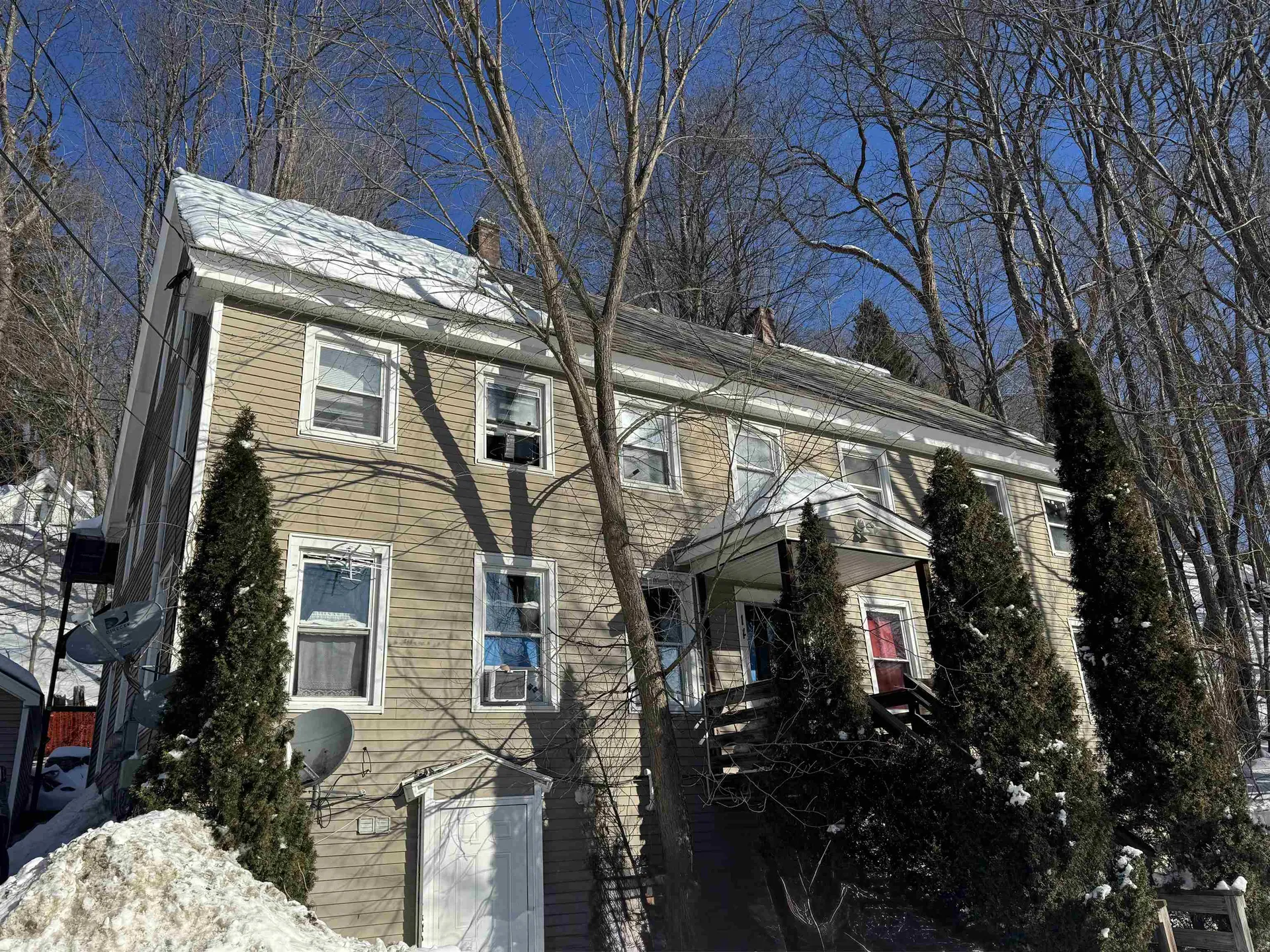 14 Stearns Court Hinsdale NH 03451