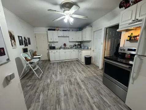 14 Stearns Court Hinsdale NH 03451