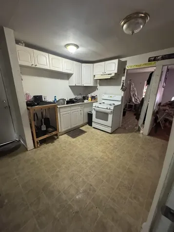 14 Stearns Court Hinsdale NH 03451