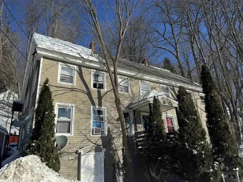 14 Stearns Court Hinsdale NH 03451