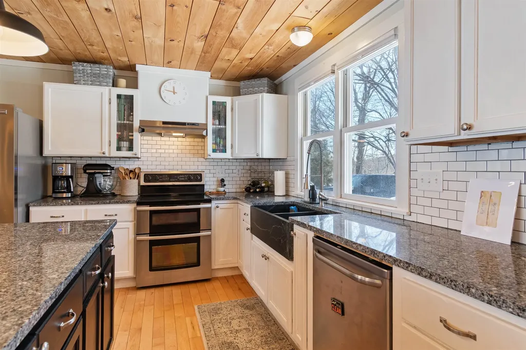 939 Osgood Hill Road Westford VT 05494