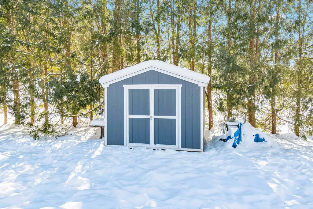 939 Osgood Hill Road Westford VT 05494