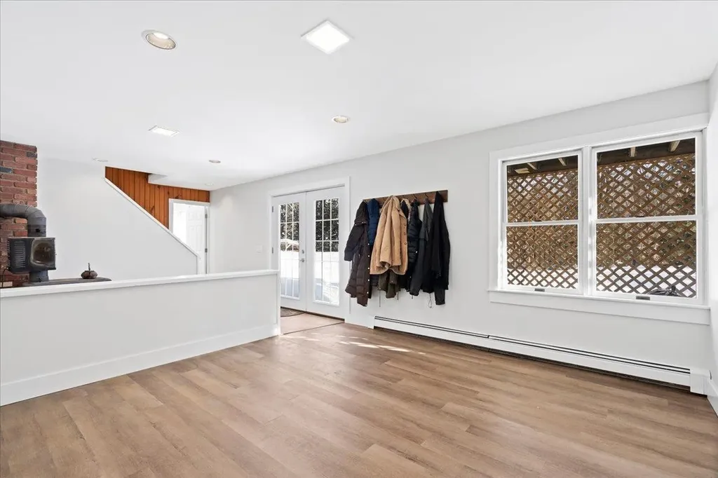 44 Buttercup Lane Antrim NH 03440