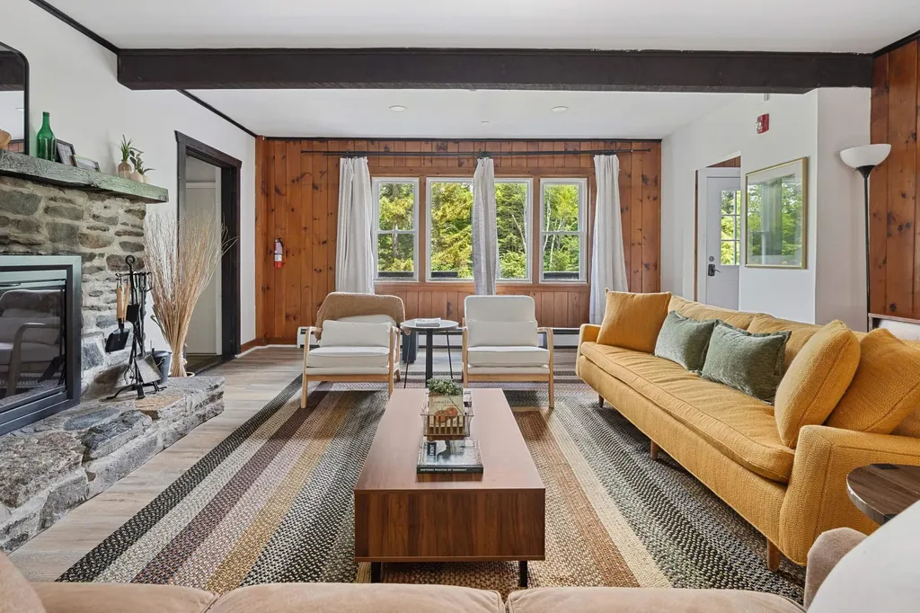 11 Waldwinkle Road Dover VT 05356