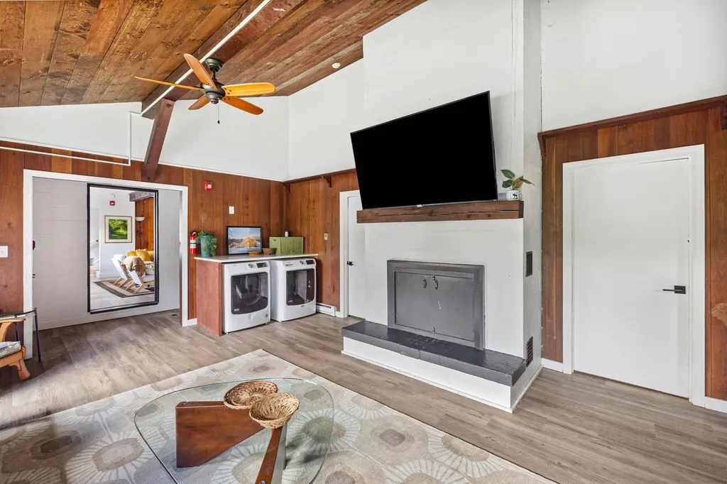 11 Waldwinkle Road Dover VT 05356