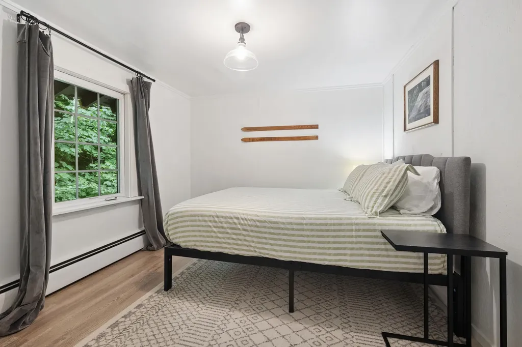 11 Waldwinkle Road Dover VT 05356