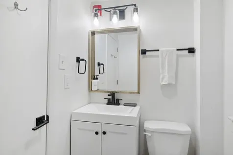 11 Waldwinkle Road Dover VT 05356