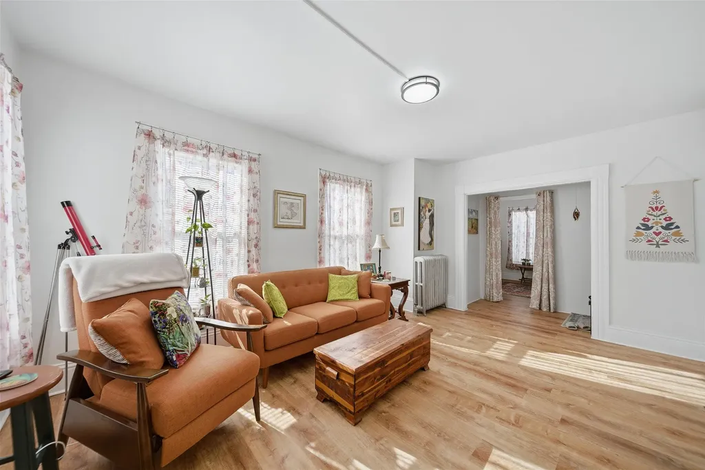 253 Walnut Street Manchester NH 03104