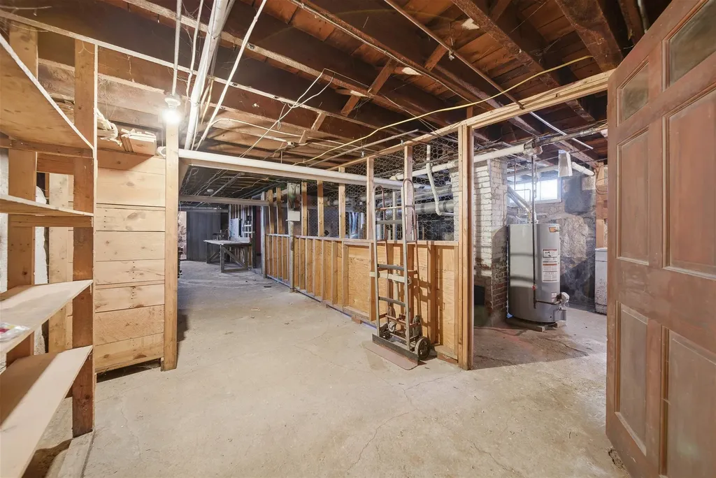 253 Walnut Street Manchester NH 03104