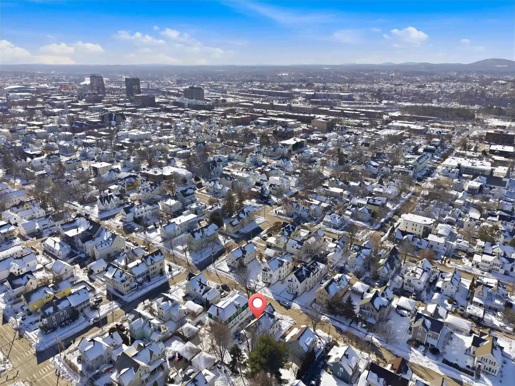 253 Walnut Street Manchester NH 03104