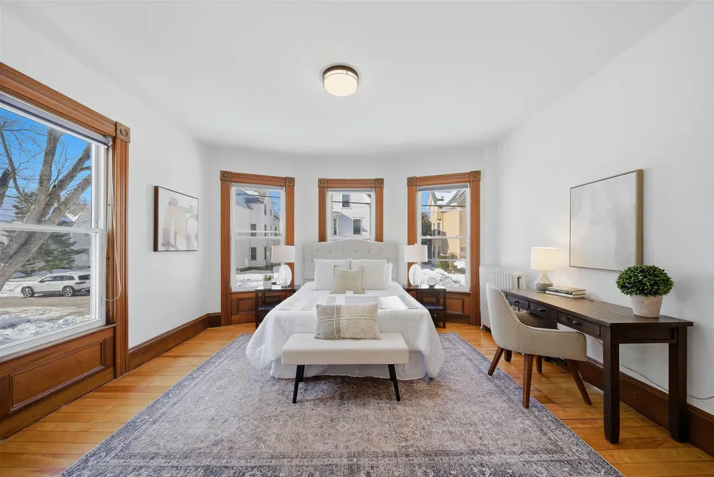 253 Walnut Street Manchester NH 03104