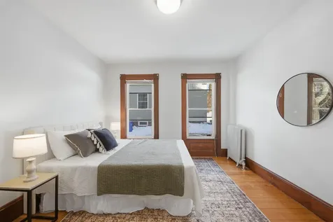 253 Walnut Street Manchester NH 03104