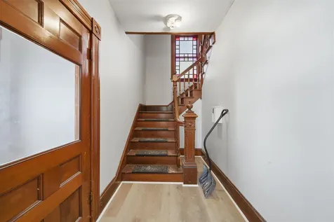 253 Walnut Street Manchester NH 03104