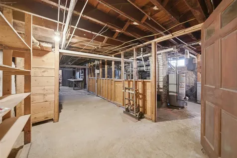 253 Walnut Street Manchester NH 03104